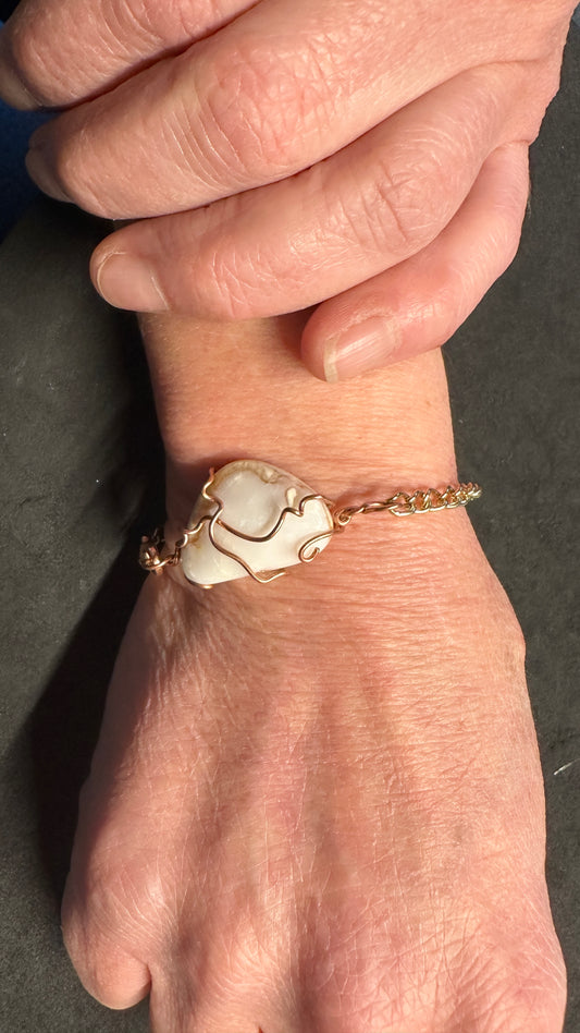 Pretty Wrist Thing