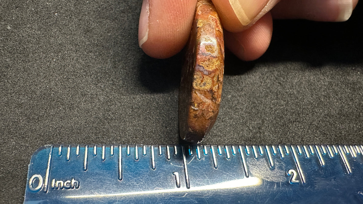 Small Red Jasp-Agate Cab