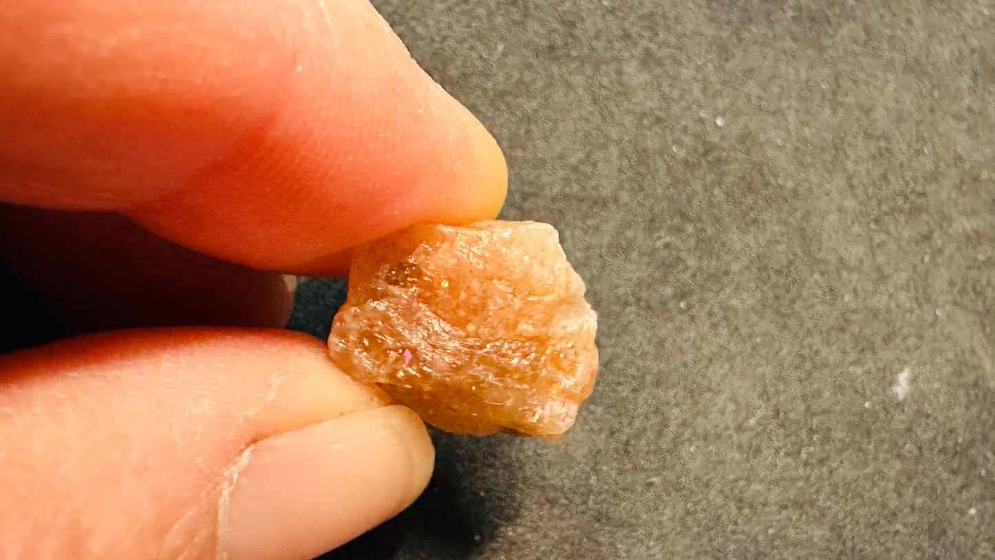Confetti Sunstone 5.42g
