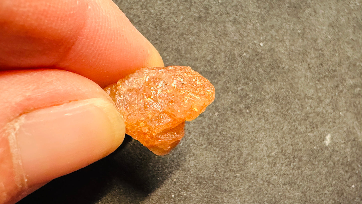 Confetti Sunstone 5.42g
