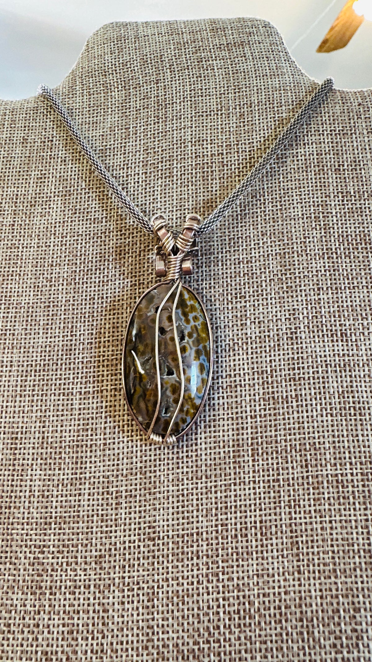 Wild Side, Druzy and Dots Wire Wrapped Necklace