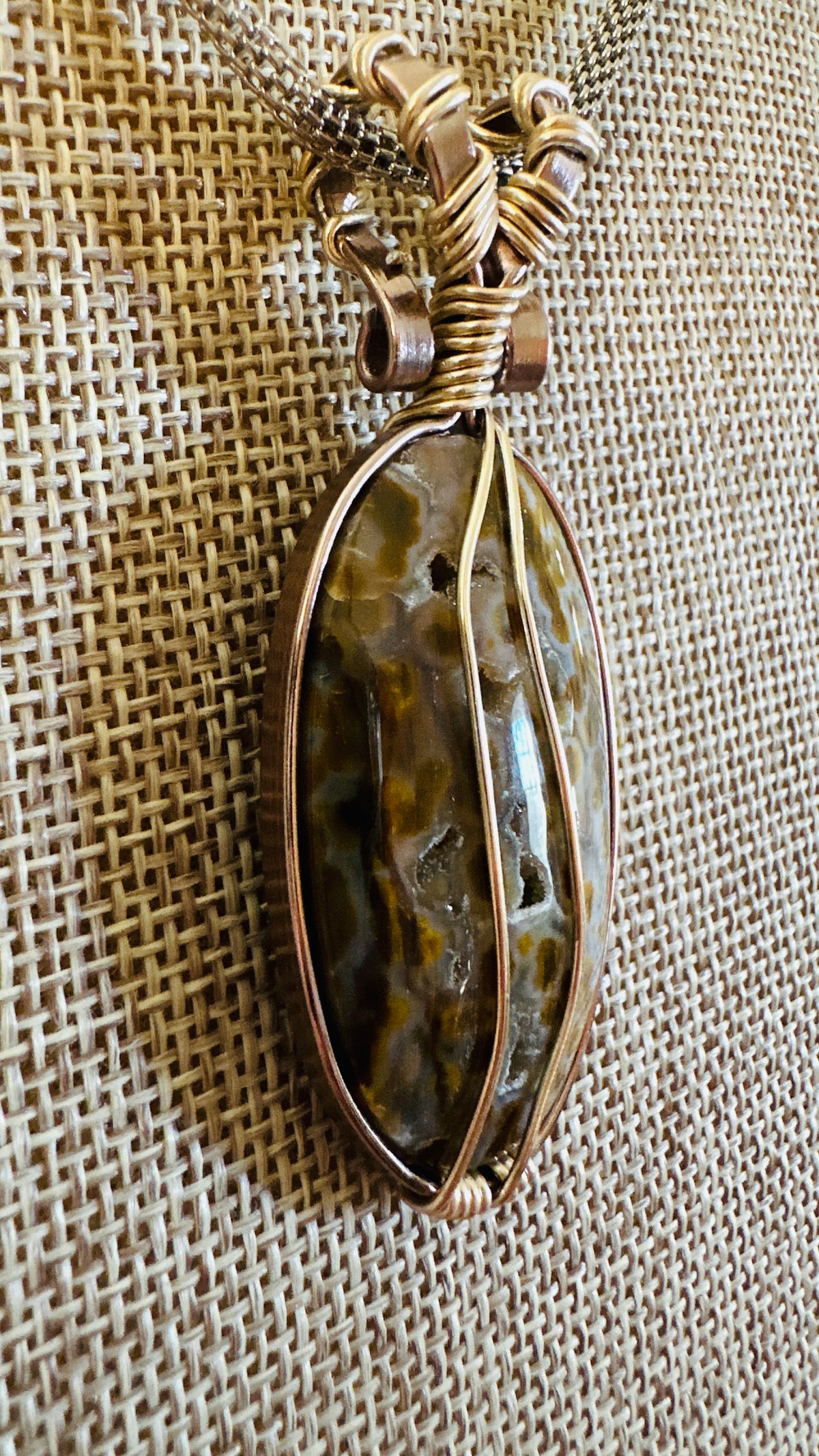 Wild Side, Druzy and Dots Wire Wrapped Necklace