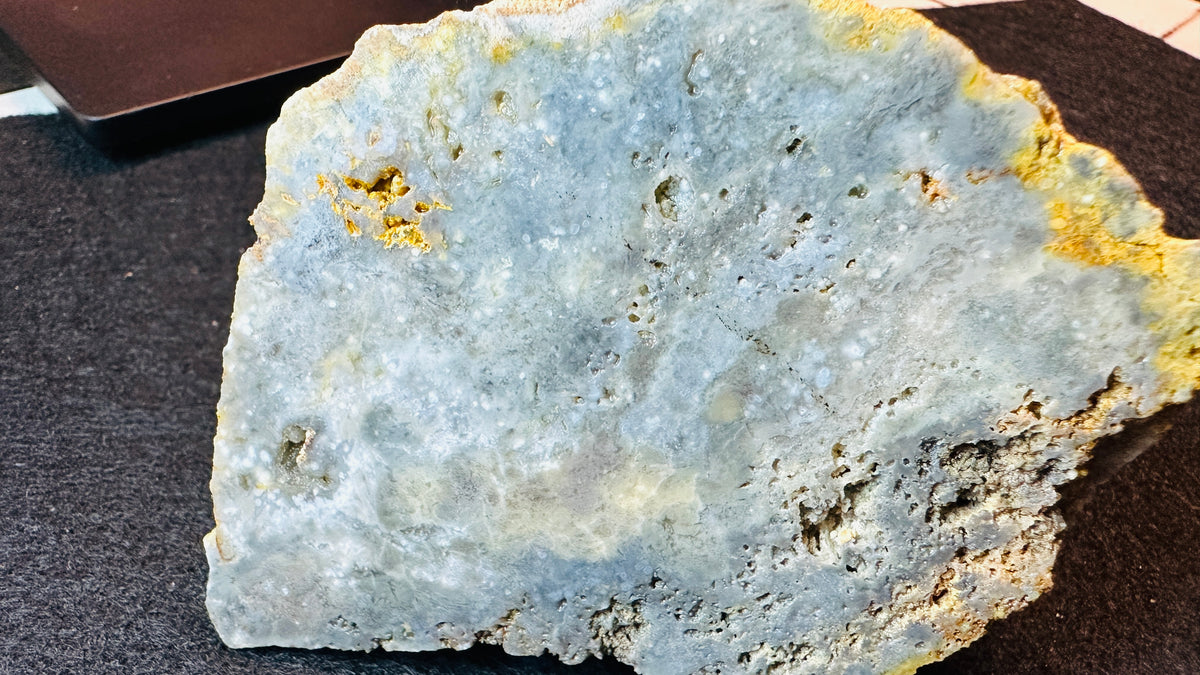 Beautiful Blue Butt Cut, Cutting Rough