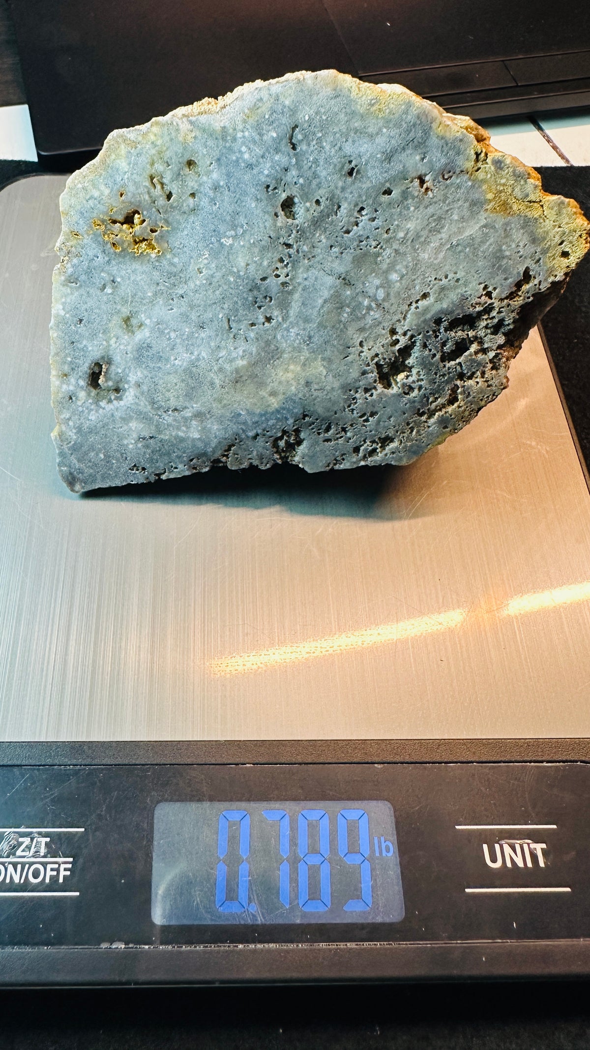 Beautiful Blue Butt Cut, Cutting Rough
